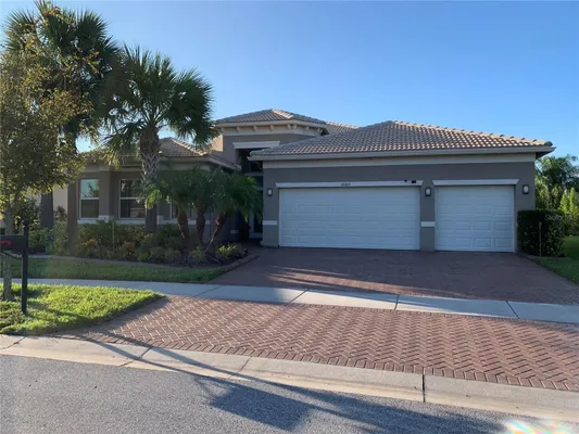Property Slideshow image 2 of 87 | 16015 cape coral dr, Wimauma, FL, 33598