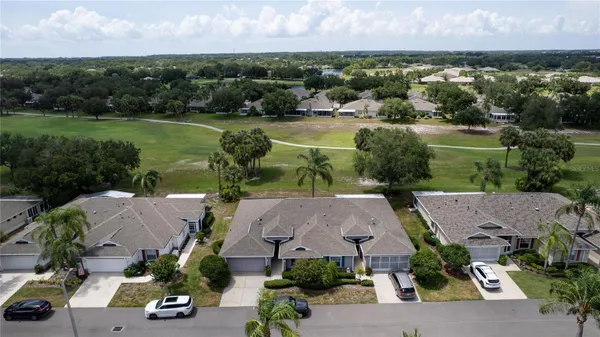 Property Slideshow image 2 of 22 | 1124 corinth greens dr, Sun City Center, FL, 33573