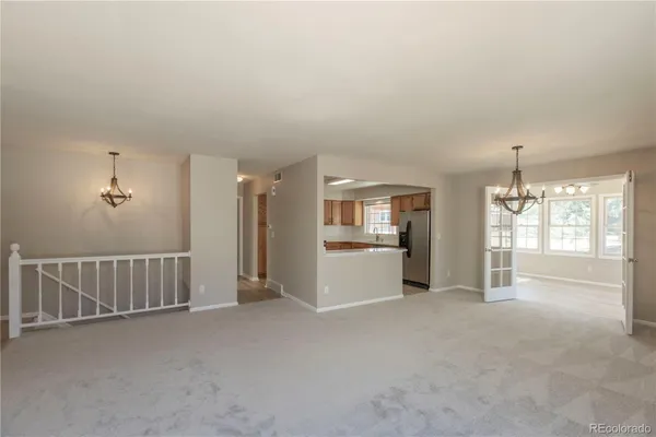 Property Slideshow image 2 of 32 | 1437 elmhurst ln, Longmont, CO, 80503