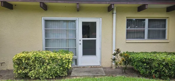 Property Slideshow image 3 of 27 | 1701 pinehurst rd 16d, Dunedin, FL, 34698