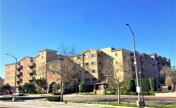 Property Slideshow image 2 of 52 | 21345 hawthorne blvd 421, Torrance, CA, 90503