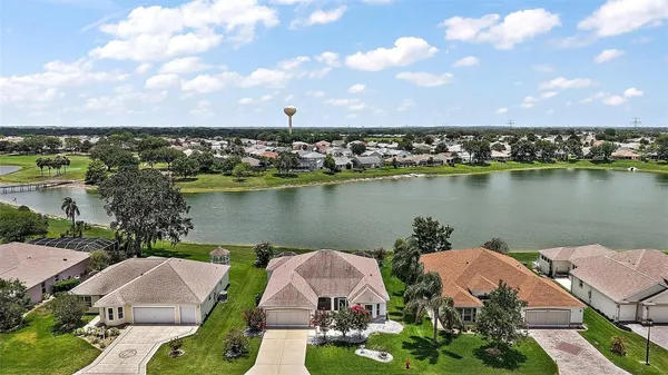 Property Slideshow image 2 of 21 | 2002 enrique dr, The Villages, FL, 32159