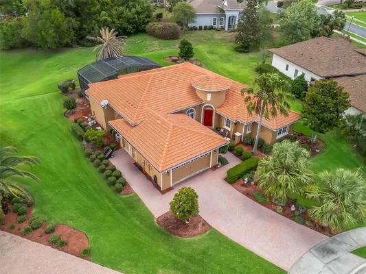 Property Slideshow image 3 of 57 | 5235 island terrace ct, Lady Lake, FL, 32159