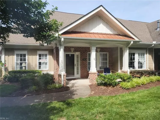Property Slideshow image 3 of 40 | 1514 waylen loop, Chesapeake, VA, 23320