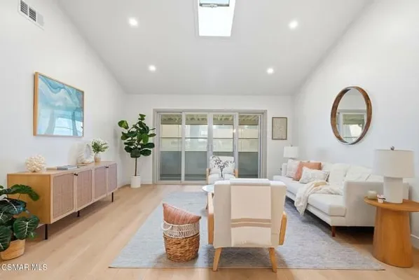 Property Slideshow image 3 of 21 | 5140 village 5, Camarillo, CA, 93012