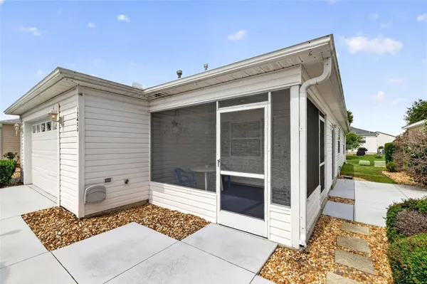 Property Slideshow image 3 of 42 | 17436 se 81st newberry ct, The Villages, FL, 32162