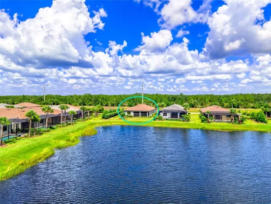 Property Slideshow image 3 of 84 | 7683 summerland cv, Lakewood Ranch, FL, 34202