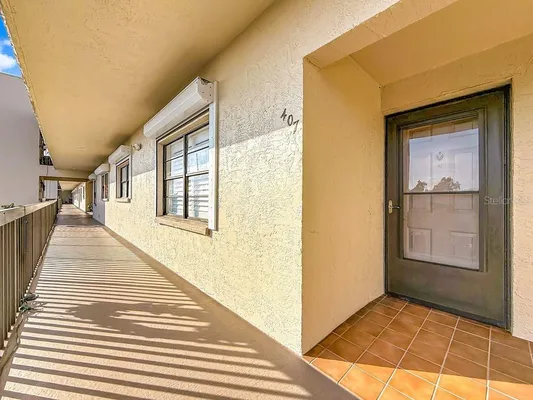 Property Slideshow image 3 of 50 | 8198 terrace garden dr n unit 407, St Petersburg, FL, 33709