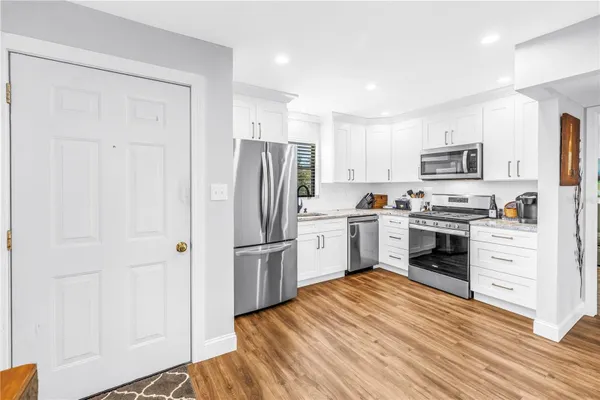 Property Slideshow image 3 of 28 | 5920 80th st 404, St Petersburg, FL, 33709