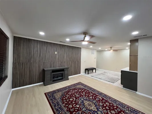 Property Slideshow image 3 of 32 | 5970 80th st n unit 101, St Petersburg, FL, 33709