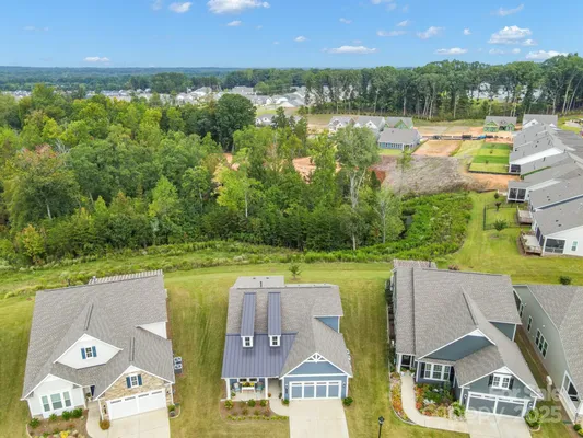 Property Slideshow image 3 of 48 | 8631 profit ln, Charlotte, NC, 28215