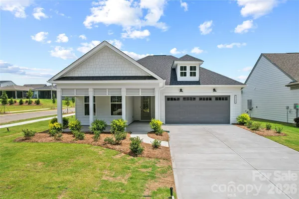 Property Slideshow image 2 of 38 | 2722 peak ct, Belmont, NC, 28012