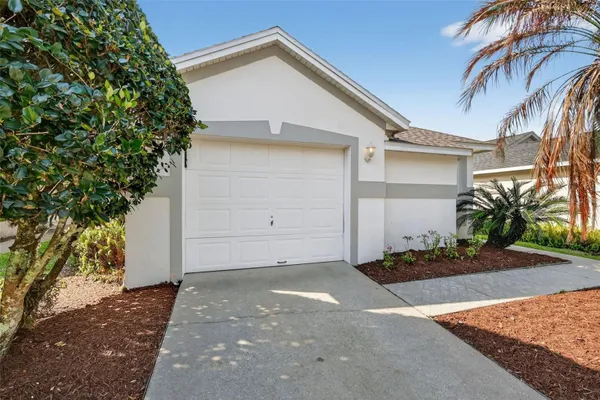 Property Slideshow image 2 of 32 | 3022 andover ct, Mount Dora, FL, 32757