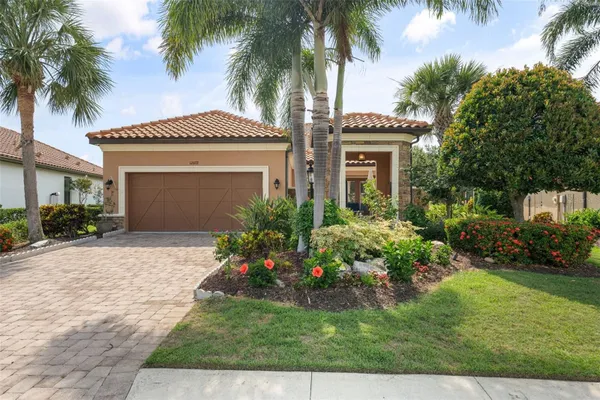 Property Slideshow image 3 of 46 | 12672 fontana loop, Bradenton, FL, 34211