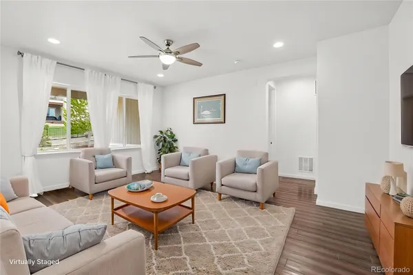 Property Slideshow image 3 of 28 | 12542 sandstone dr, Broomfield, CO, 80021
