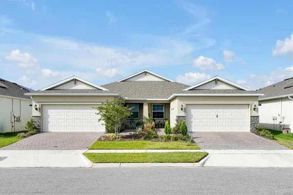 Property Slideshow image 2 of 41 | 2726 summer retreat ln, Kissimmee, FL, 34744