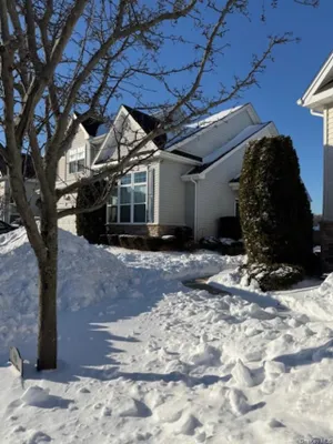 Property Slideshow image 2 of 19 | 146 augusta dr, Medford, NY, 11763