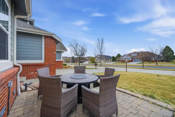 Property Slideshow image 3 of 50 | 22353 e heritage pkwy, Aurora, CO, 80016