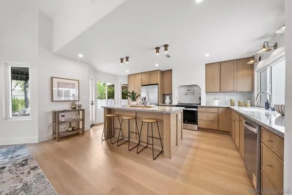 Property Slideshow image 2 of 30 | 4737 galicia way, Oceanside, CA, 92056