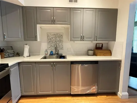 Property Slideshow image 3 of 21 | 2441 persian dr 51, Clearwater, FL, 33763