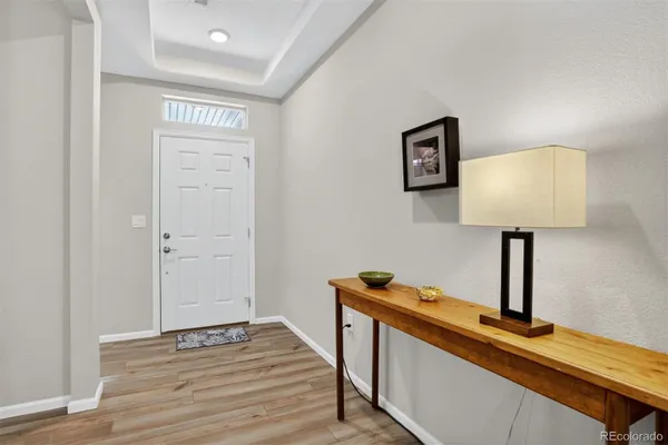 Property Slideshow image 3 of 35 | 5136 n quemoy ct, Aurora, CO, 80019