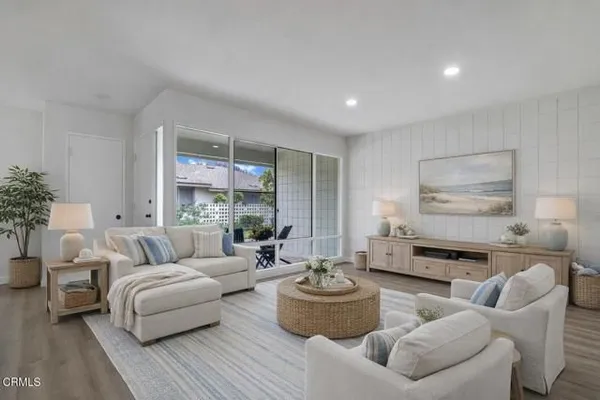 Property Slideshow image 2 of 39 | 175 w bowling grn, Port Hueneme, CA, 93041