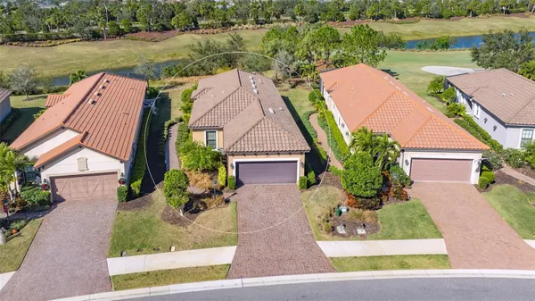 Property Slideshow image 2 of 61 | 12667 sorrento way, Bradenton, FL, 34211
