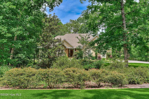 Property Slideshow image 2 of 77 | 322 hancock cir, Mccormick, SC, 29835