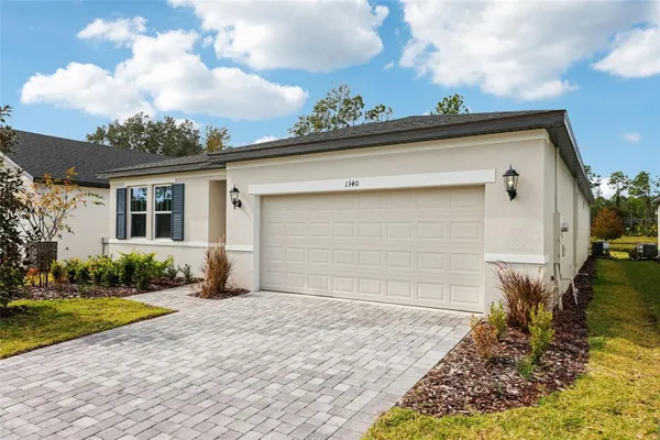 Property Slideshow image 2 of 41 | 1340 oakhaven ave, Ormond Beach, FL, 32174