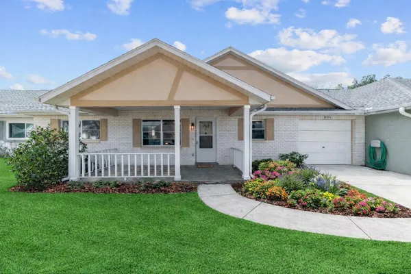 Property Slideshow image 2 of 47 | 8552 sw 92nd ln c, Ocala, FL, 34481