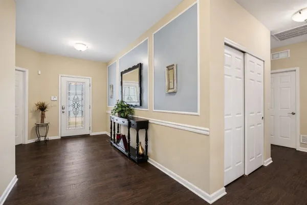 Property Slideshow image 3 of 21 | 11914 hollister ct, Huntley, IL, 60142