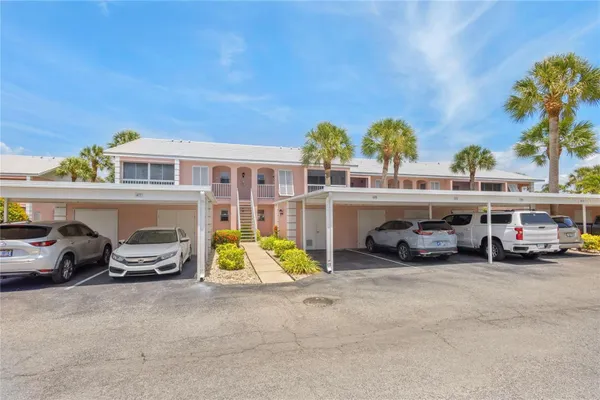 Property Slideshow image 3 of 37 | 436 cerromar ln 478, Venice, FL, 34293