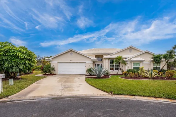 Property Slideshow image 3 of 62 | 416 devonshire ln, Venice, FL, 34293