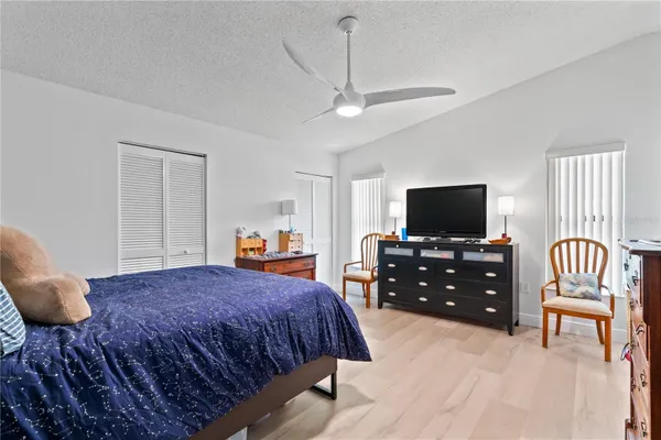 Property Slideshow image 3 of 25 | 1967 long boat dr, Lakeland, FL, 33810