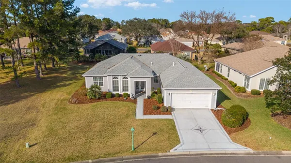 Property Slideshow image 3 of 79 | 13160 se 93rd cir, Summerfield, FL, 34491