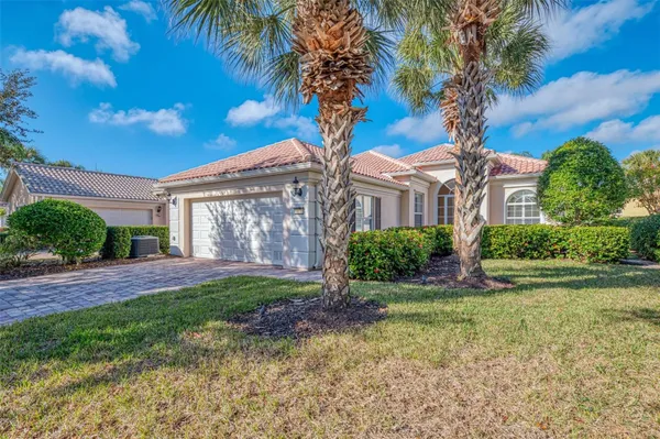 Property Slideshow image 2 of 68 | 5970 roseto pl, Sarasota, FL, 34238