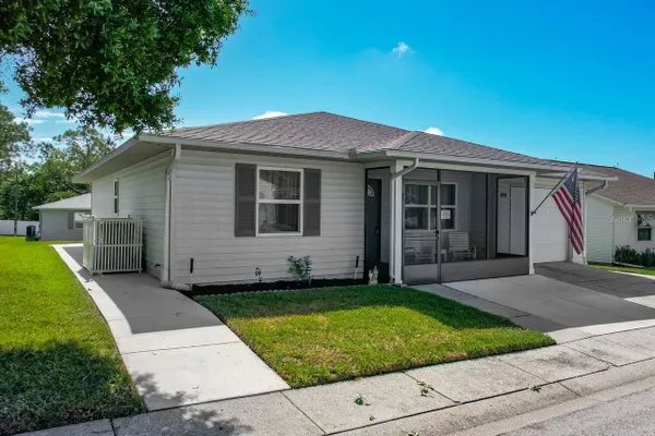 Property Slideshow image 3 of 47 | 3123 prairie dunes cir, Lakeland, FL, 33810