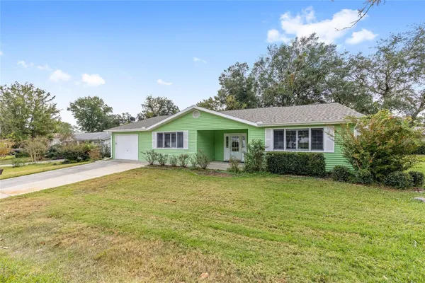 Property Slideshow image 2 of 36 | 8238 sw 108th street rd, Ocala, FL, 34481