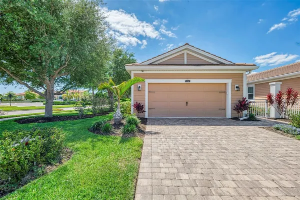 Property Slideshow image 2 of 49 | 11789 tapestry ln, Venice, FL, 34293