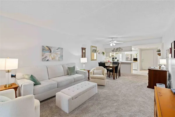 Property Slideshow image 3 of 30 | 7847 eagle creek dr, Sarasota, FL, 34243