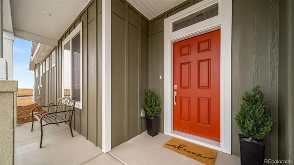 Property Slideshow image 3 of 42 | 5024 n tempe st, Aurora, CO, 80019