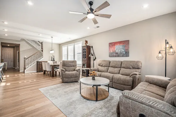 Property Slideshow image 2 of 40 | 3207 dove mountain dr, Aurora, IL, 60503