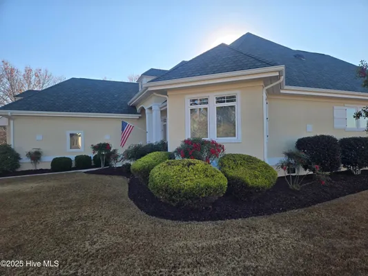 Property Slideshow image 2 of 49 | 101 windsor cir, Ocean Isle Beach, NC, 28469