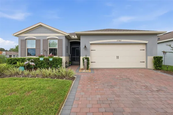 Property Slideshow image 2 of 59 | 17762 blazing star cir, Clermont, FL, 34714