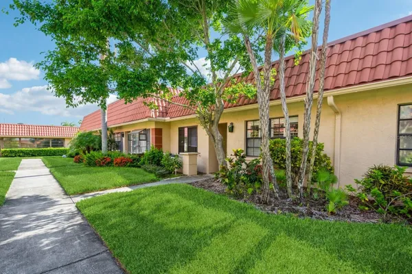 Property Slideshow image 2 of 35 | 19029 us highway 19 n apt 24c, Clearwater, FL, 33764