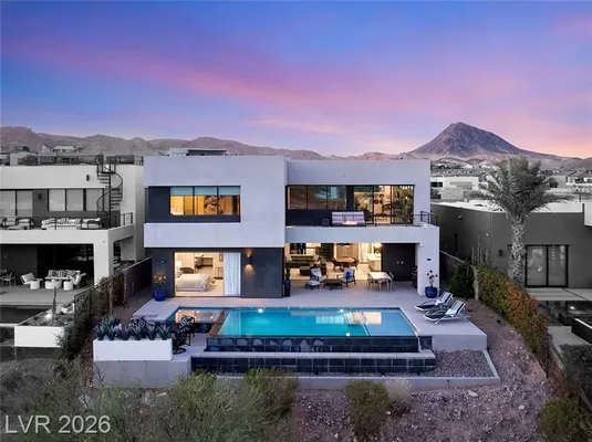 Property Slideshow image 3 of 80 | 20 highland cove ln, Henderson, NV, 89011