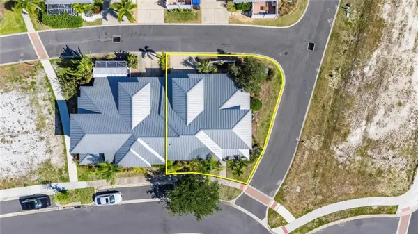 Property Slideshow image 3 of 91 | 5536 luminar pointe ln, Apollo Beach, FL, 33572