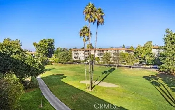 Property Slideshow image 3 of 33 | 2390 via 3c, Laguna Woods, CA, 92637