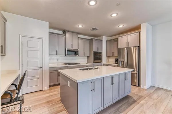 Property Slideshow image 3 of 23 | 2555 hampton rd 10108, Henderson, NV, 89052
