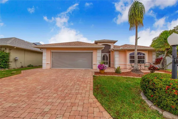 Property Slideshow image 2 of 59 | 497 sweetwater way, Haines City, FL, 33844